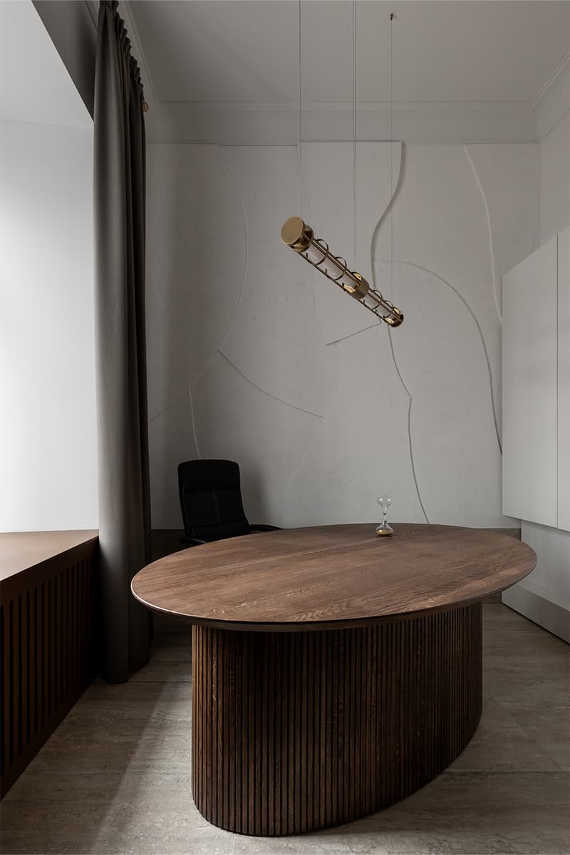 Temp Project Modern Office Historic 1910s Building Kyiv Anastasia Tempynska Josyp Zetsker Noom Flock Chair Assha World PINK GENTLE CLOUDS